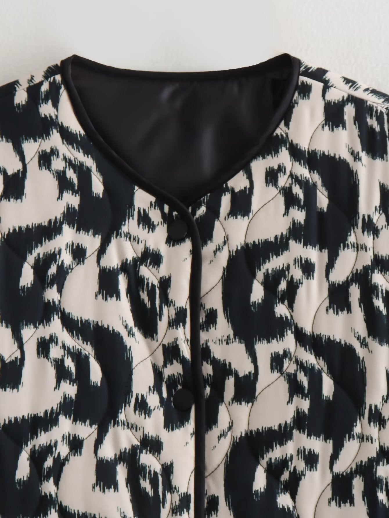 Collarless Animal Print Cotton Coat | Loose Fit, Stylish Design | Casual Autumn and Winter Wear