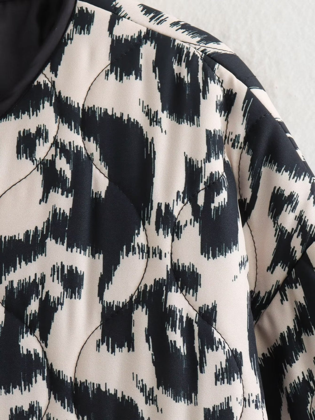 Collarless Animal Print Cotton Coat | Loose Fit, Stylish Design | Casual Autumn and Winter Wear