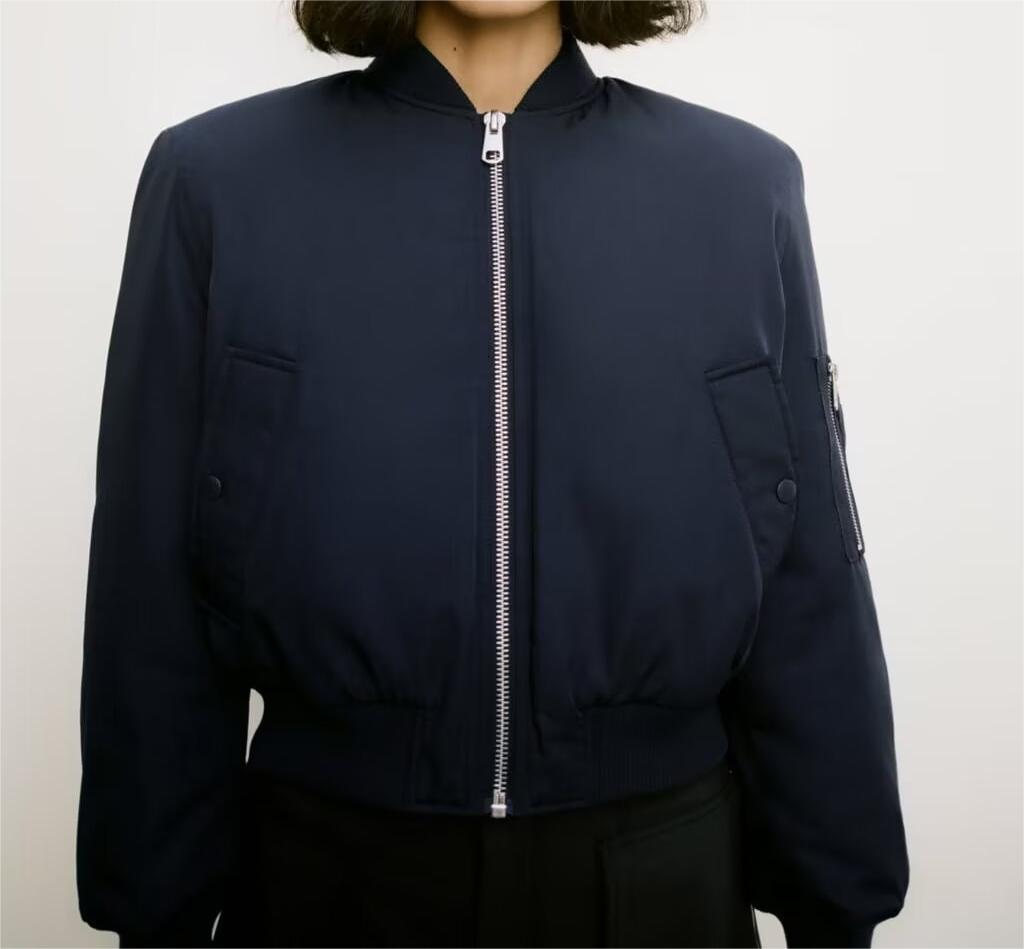 Vintage Quilted Jacket for Women | Stand-Up Collar, Thermal Design | Casual Autumn and Winter Wear