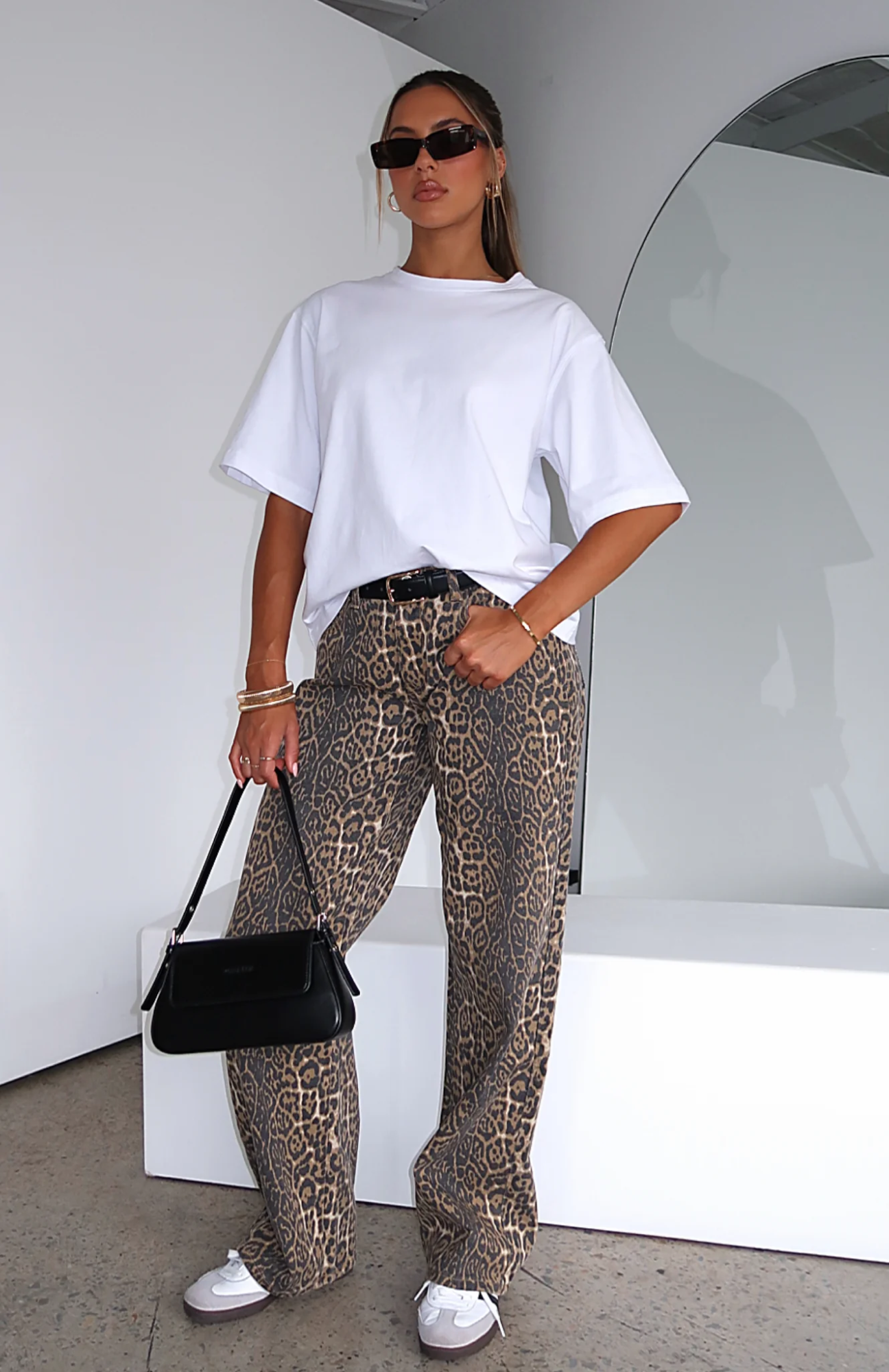 Leopard Wide-Leg Jeans | Low Rise Fit | Casual Chic