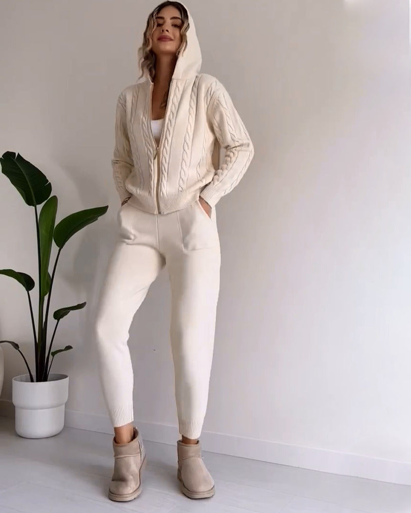 Casual Two-Piece Set | Cable Knit Design | Relaxed Loungewear