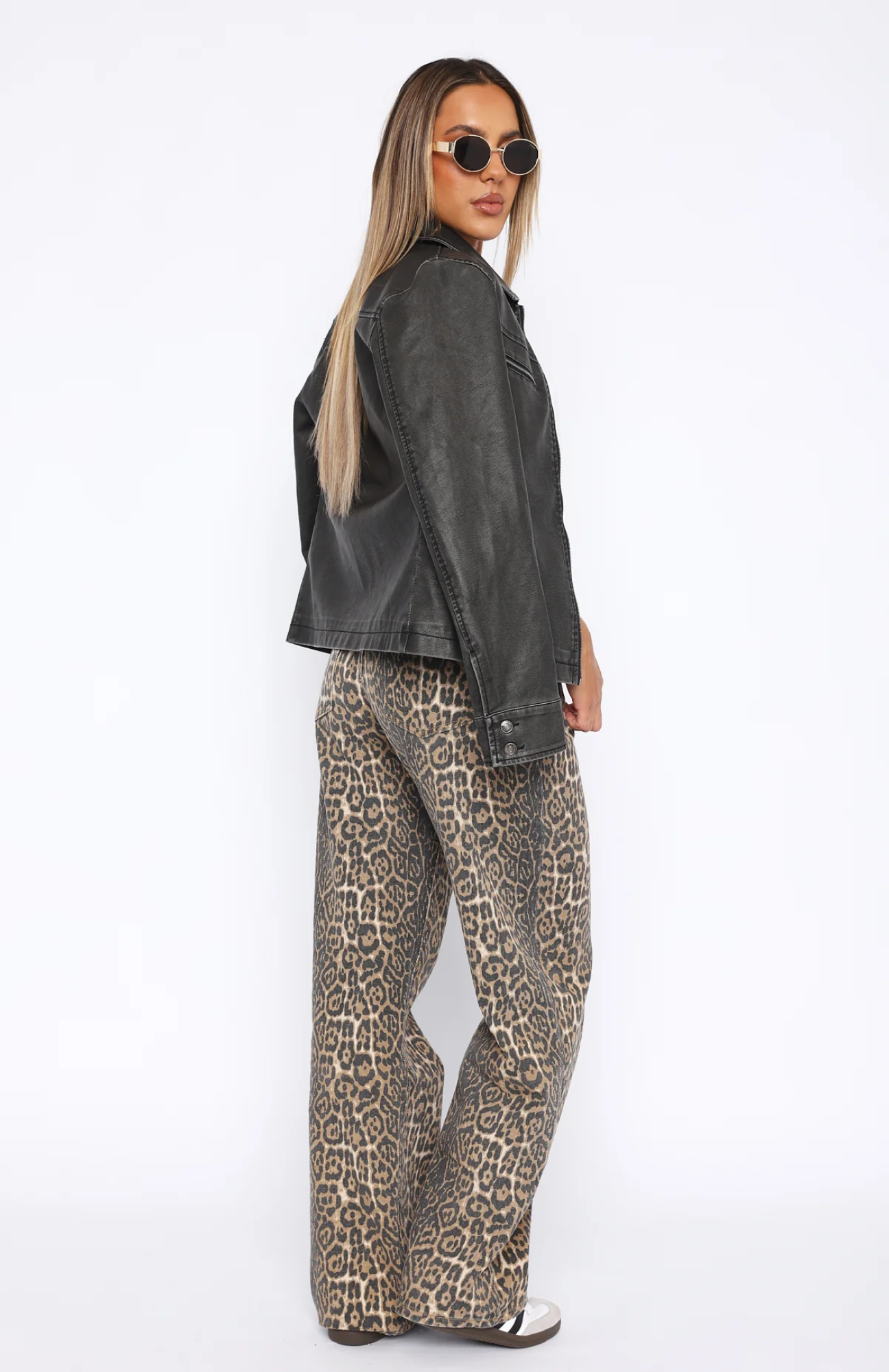 Leopard Wide-Leg Jeans | Low Rise Fit | Casual Chic