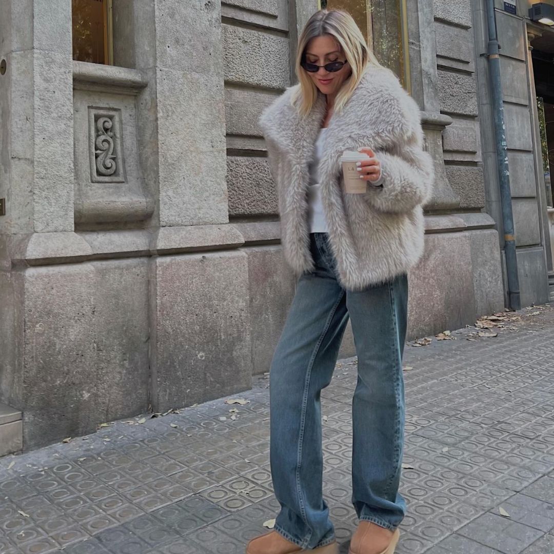 Faux Fur Cropped Jacket | Luxurious & Warm | Modern Design