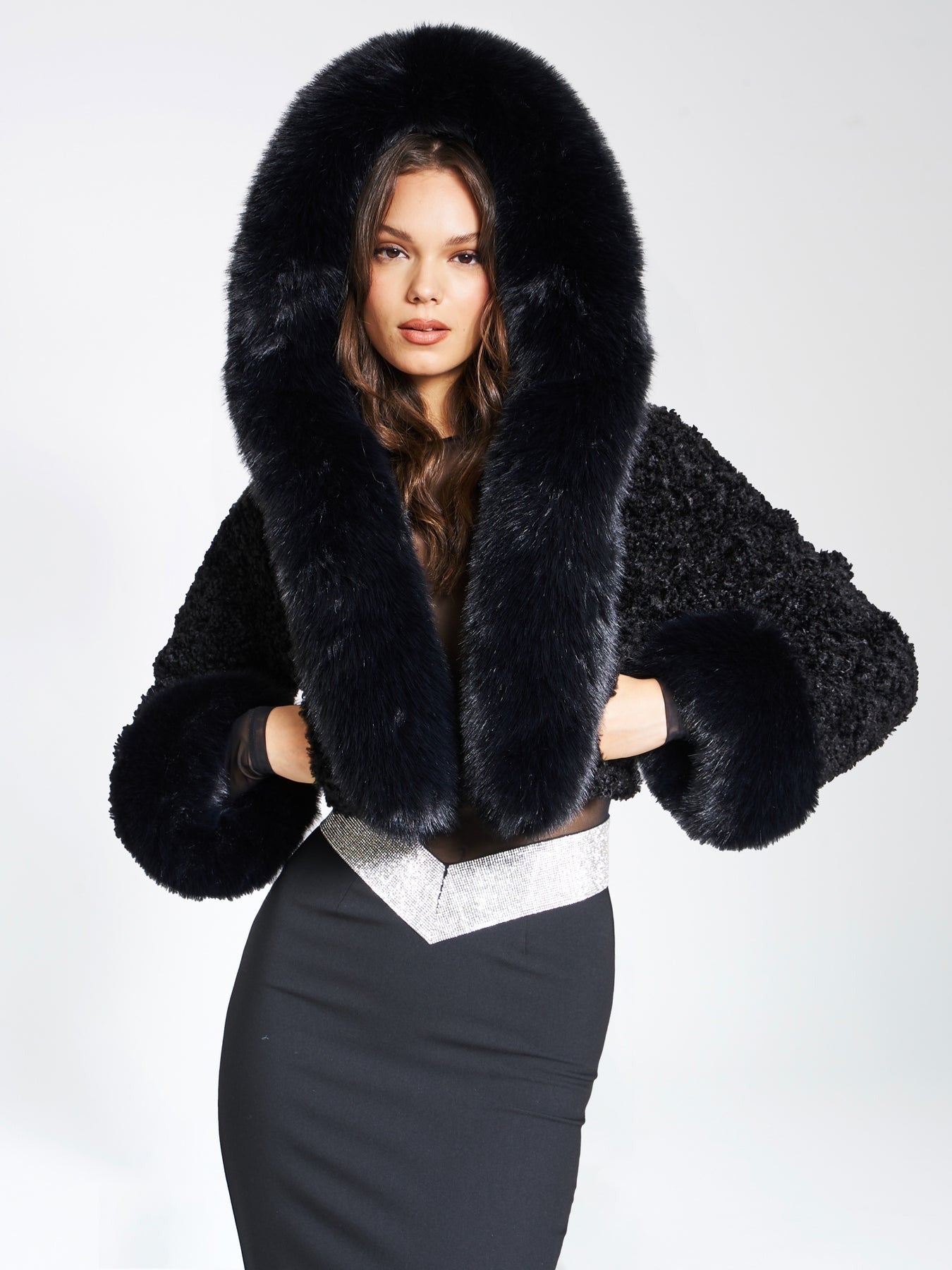 Cropped Faux Fur Jacket | Glamorous & Warm | Winter Statement Piece