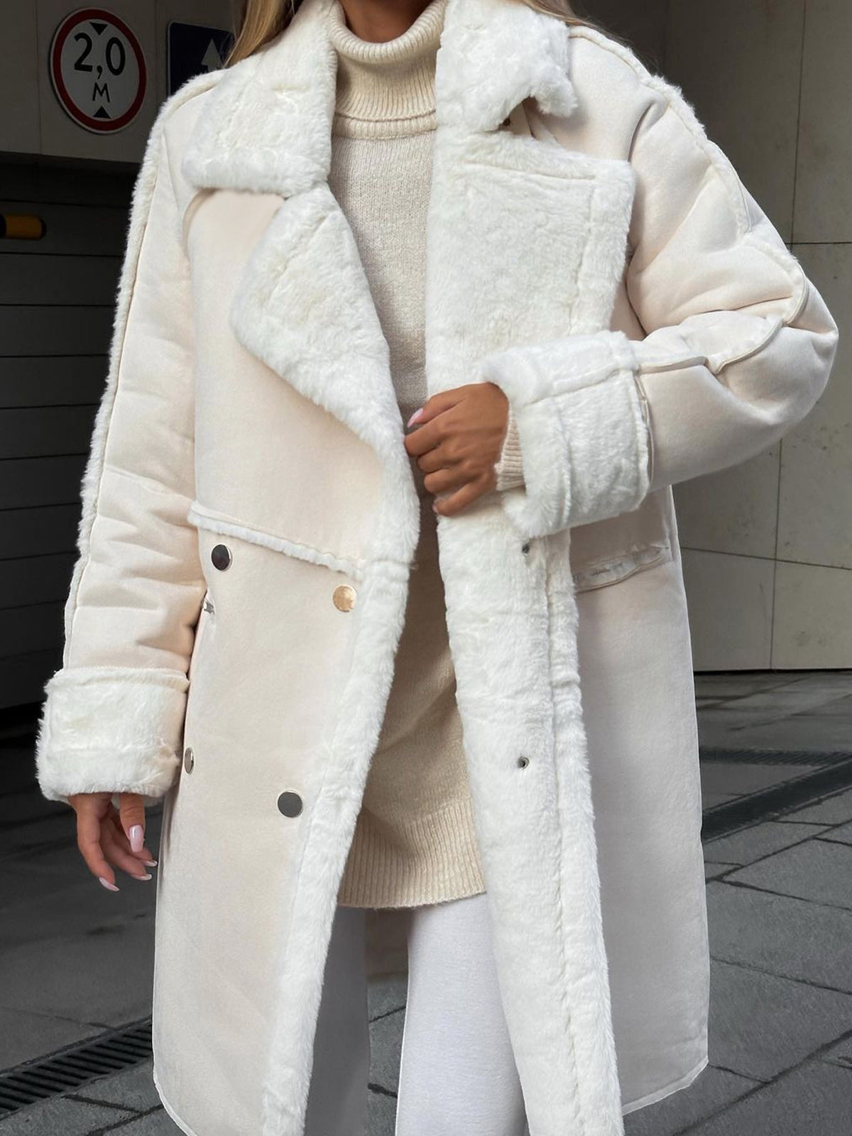 Long Faux Shearling Coat | Elegant & Warm | Winter Staple