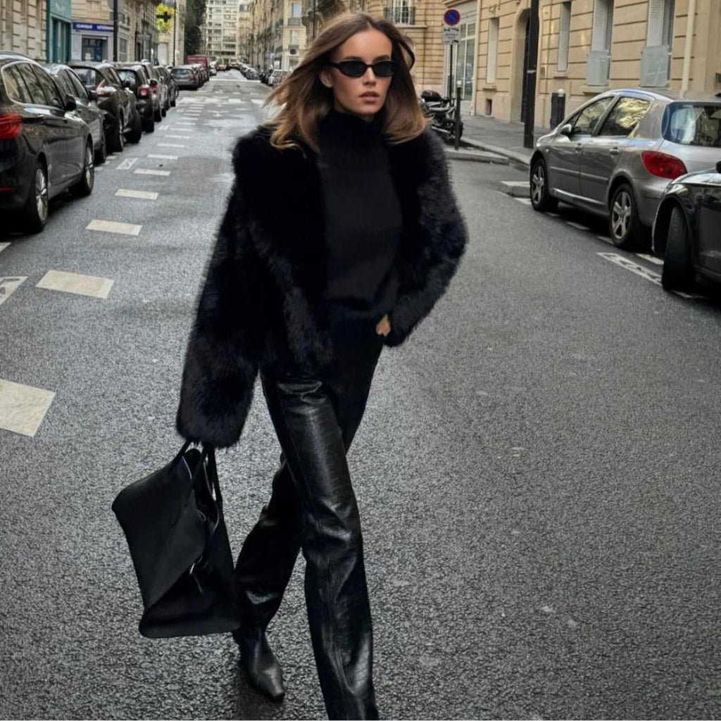 Faux Fur Cropped Jacket | Luxurious & Warm | Modern Design