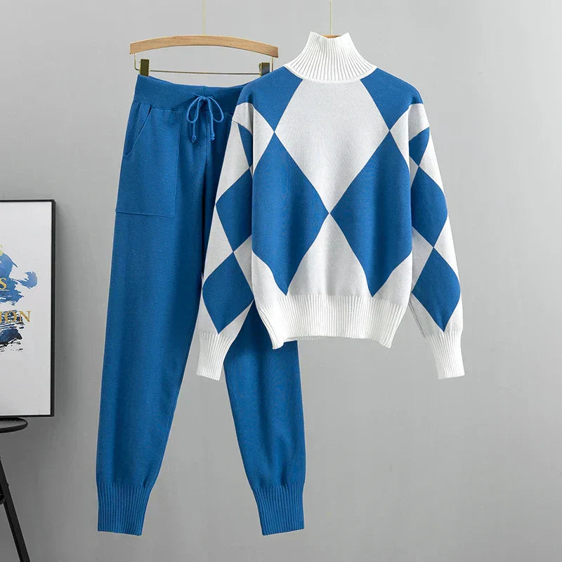 Argyle Knitwear Set | Cozy Two-Piece | Stylish and Comfortable
