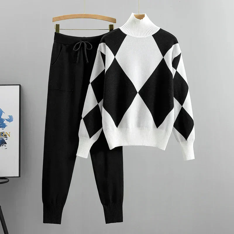 Argyle Knitwear Set | Cozy Two-Piece | Stylish and Comfortable