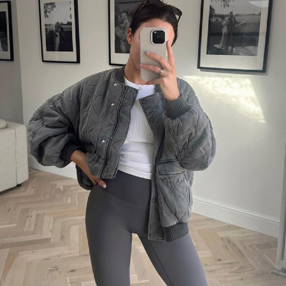 Oversized Quilted Bomber Jacket | Trendy & Comfortable | Perfect Layering Piece