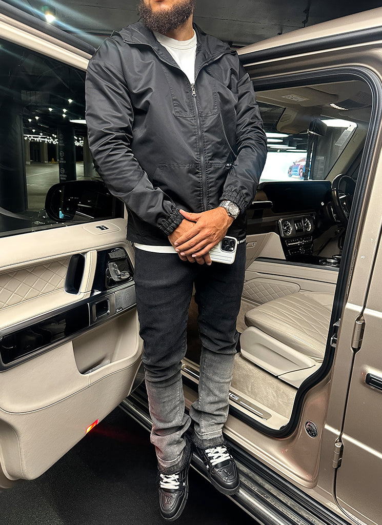 Hooded Windbreaker Jacket | Lightweight Protection | Sleek and Stylish
