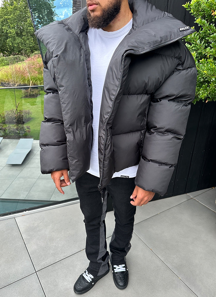 Oversized Puffer Jacket | Bold Design | Ultra-Warm Insulation
