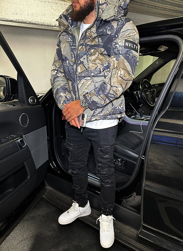 Camo Puffer Jacket | Insulated Design | Rugged and Warm