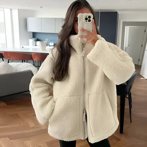 Oversized Teddy Jacket | Polyester | Warm and Luxurious