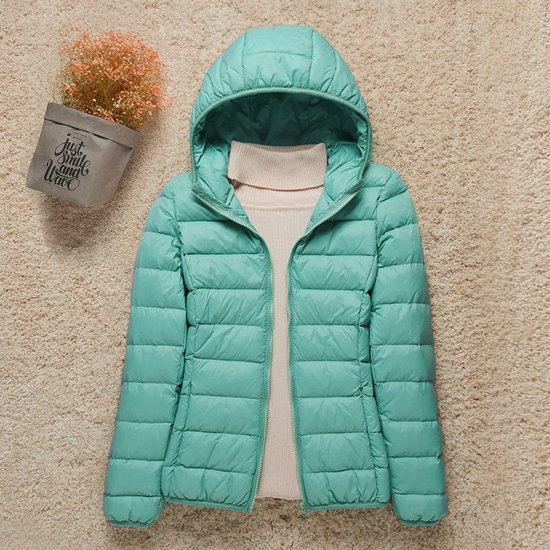 Hooded Lightweight Puffer Jacket | Packable Design | Warm and Versatile