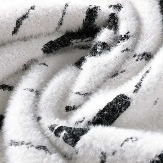 Abstract Knit Sweater | Soft and Stylish | Relaxed Fit