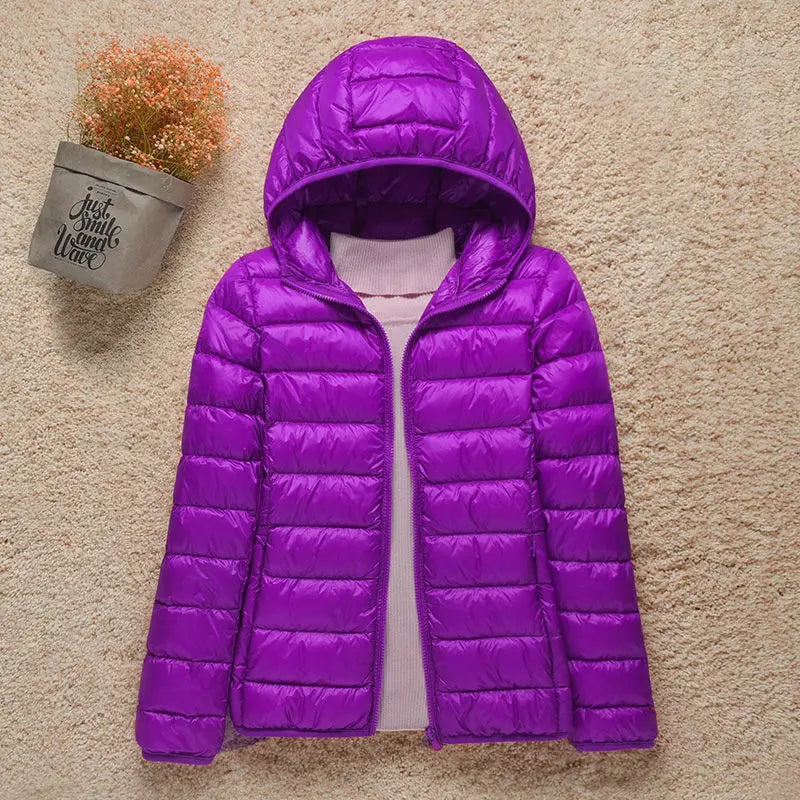 Hooded Lightweight Puffer Jacket | Packable Design | Warm and Versatile