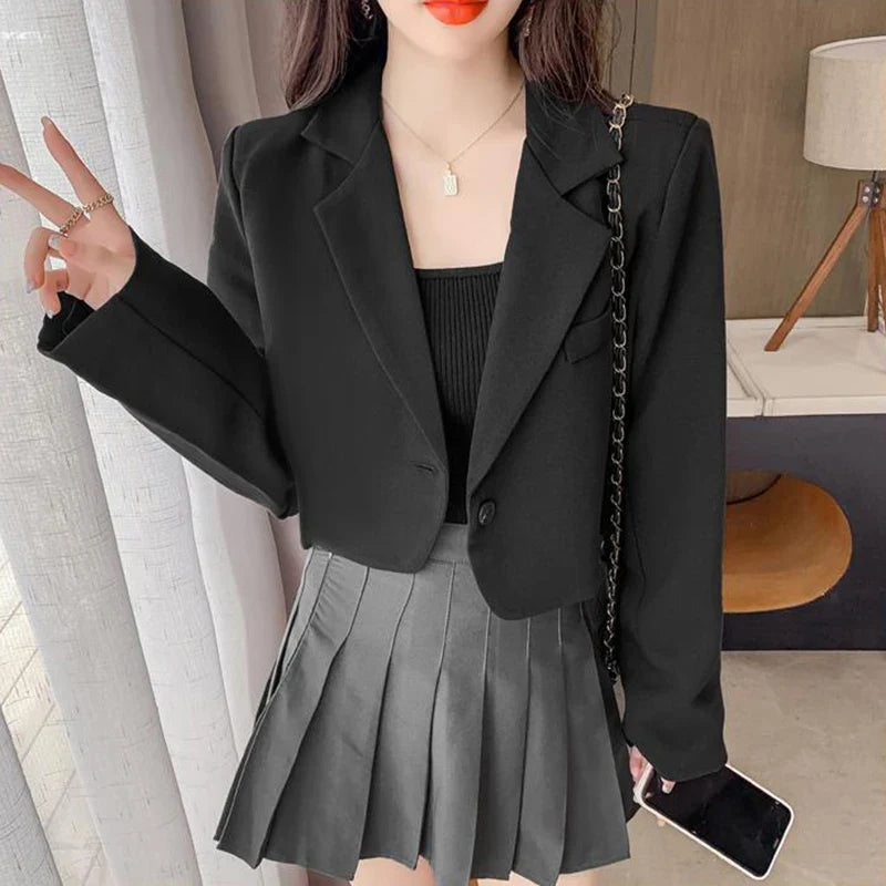 Cropped Blazer | Single-Button Design | Tailored and Sophisticated