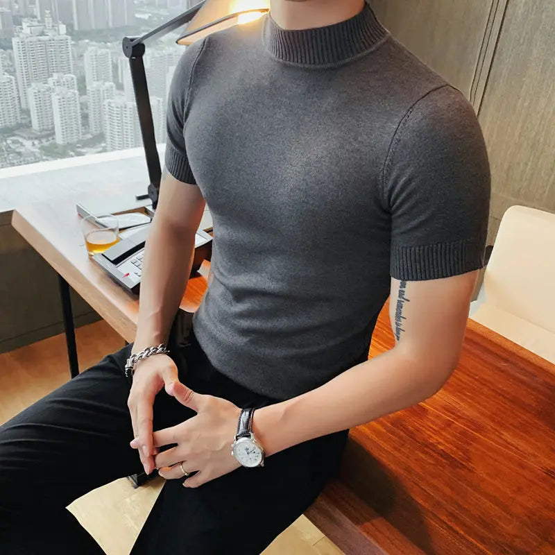 Slim-Fit Short-Sleeve Turtleneck | Modern Style | Comfortable Fit