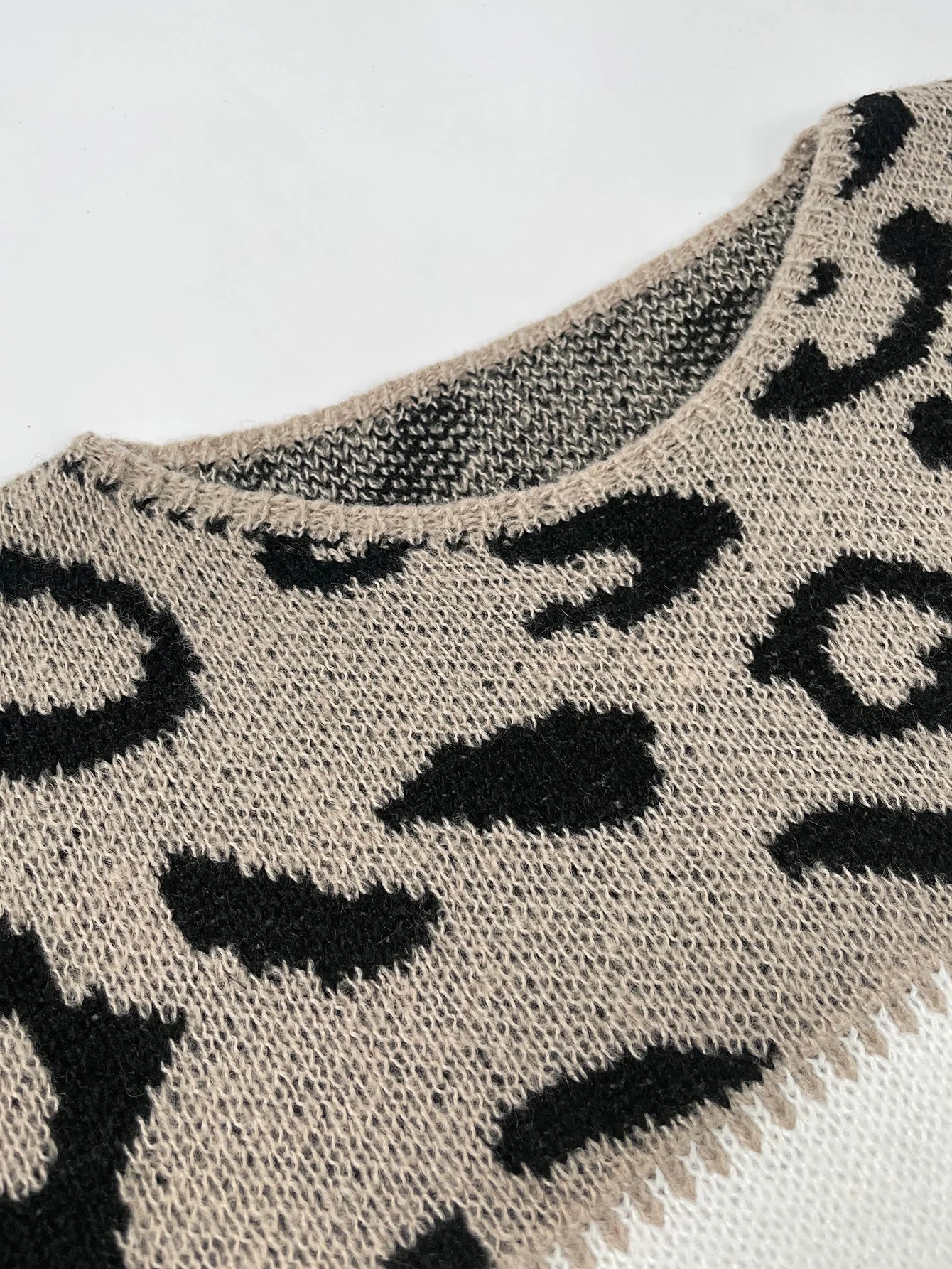 Leopard Print Color-Block Sweater | Trendy and Cozy | Relaxed Fit