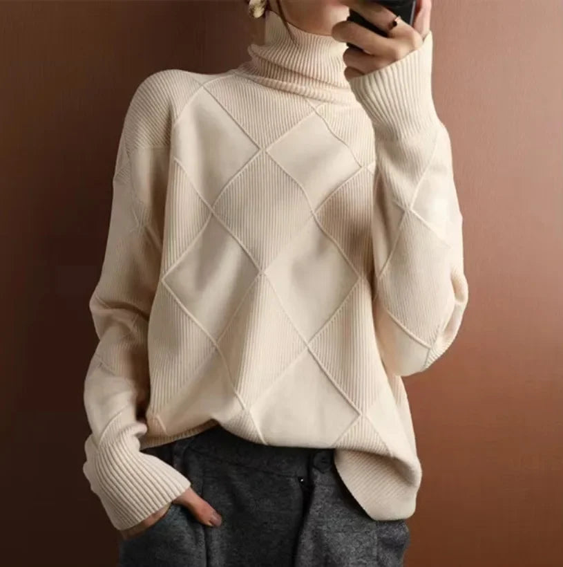 Diamond-Knit Turtleneck Sweater | Oversized Fit | Cozy and Chic
