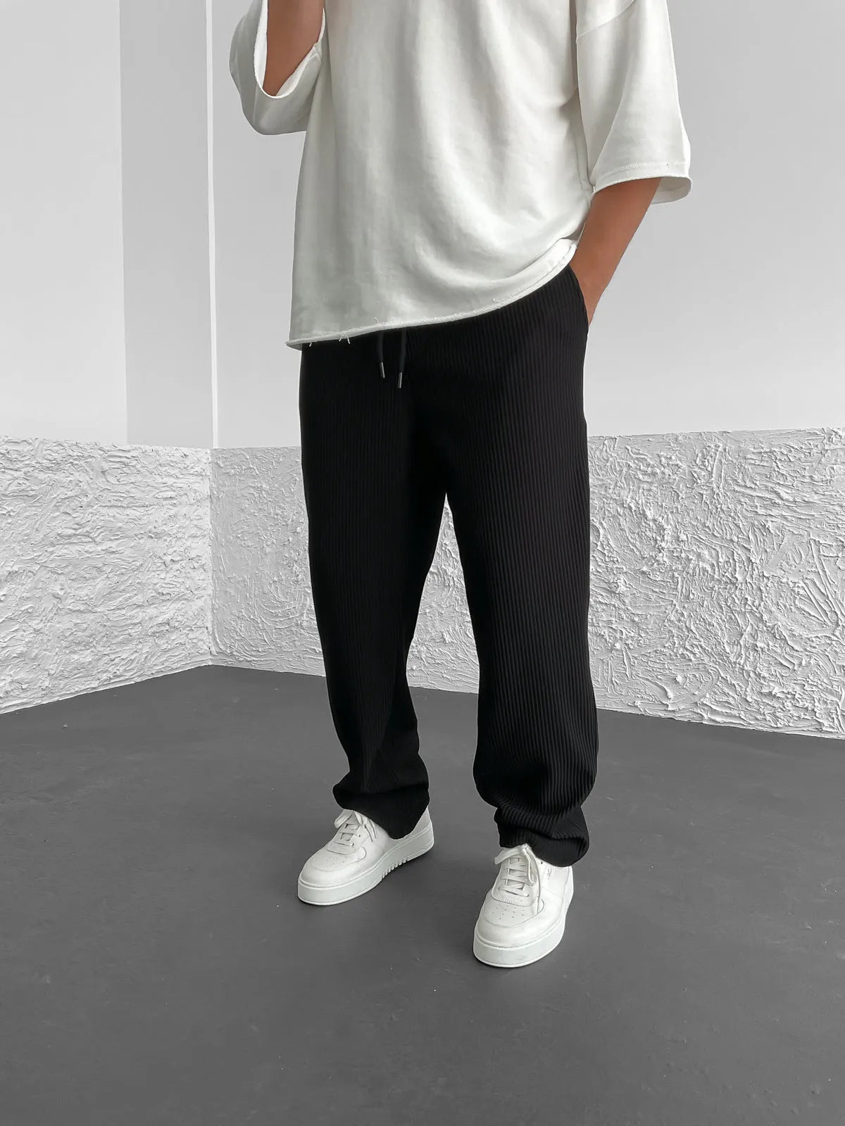 Relaxed-Fit Straight-Leg Pants | Cotton Blend | Lightweight Comfort
