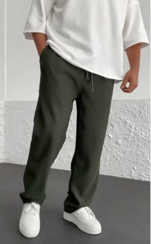 Relaxed-Fit Straight-Leg Pants | Cotton Blend | Lightweight Comfort