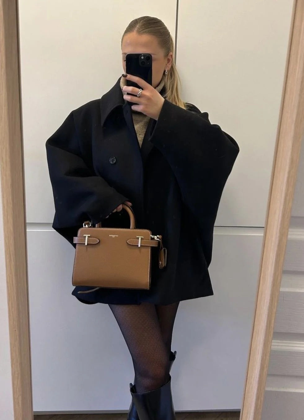 Oversized Wool-Blend Coat | Elegant & Cozy | Timeless Design