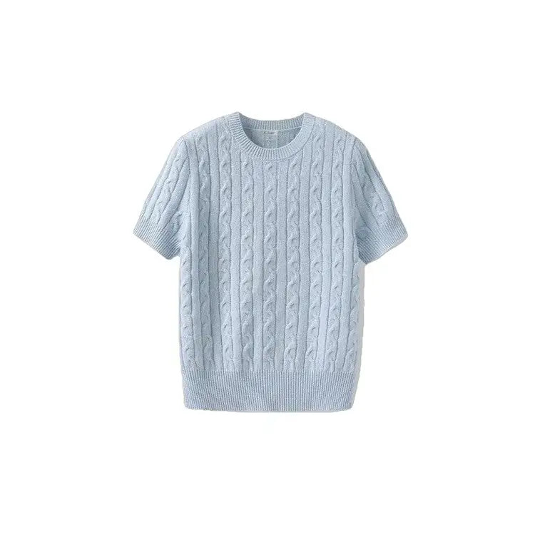 Short-Sleeve Cable-Knit Sweater | Lightweight & Comfortable | Classic Design
