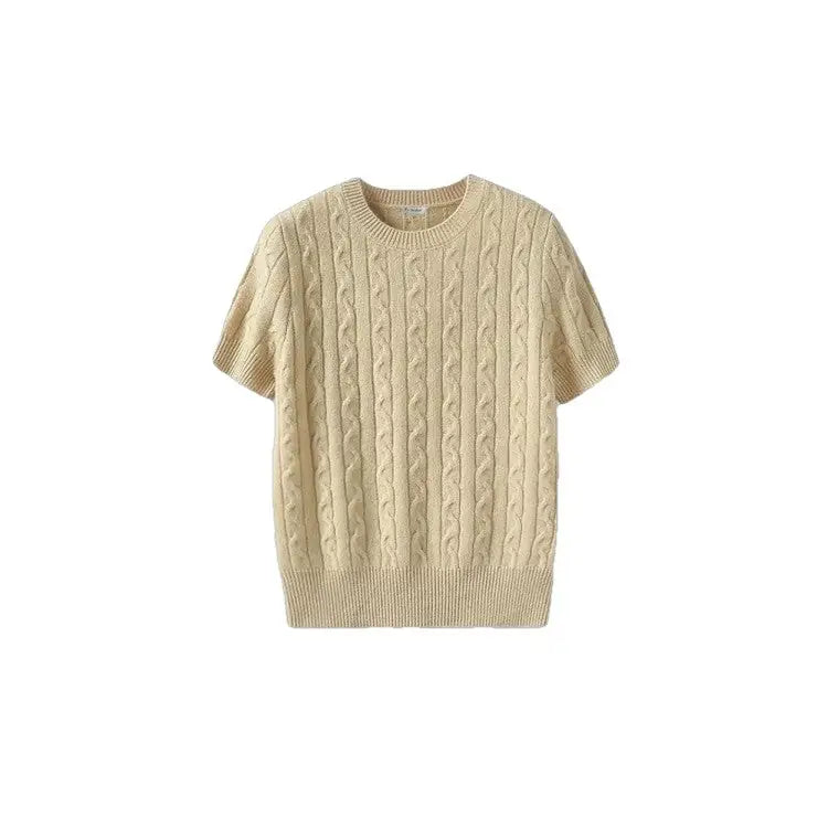 Short-Sleeve Cable-Knit Sweater | Lightweight & Comfortable | Classic Design