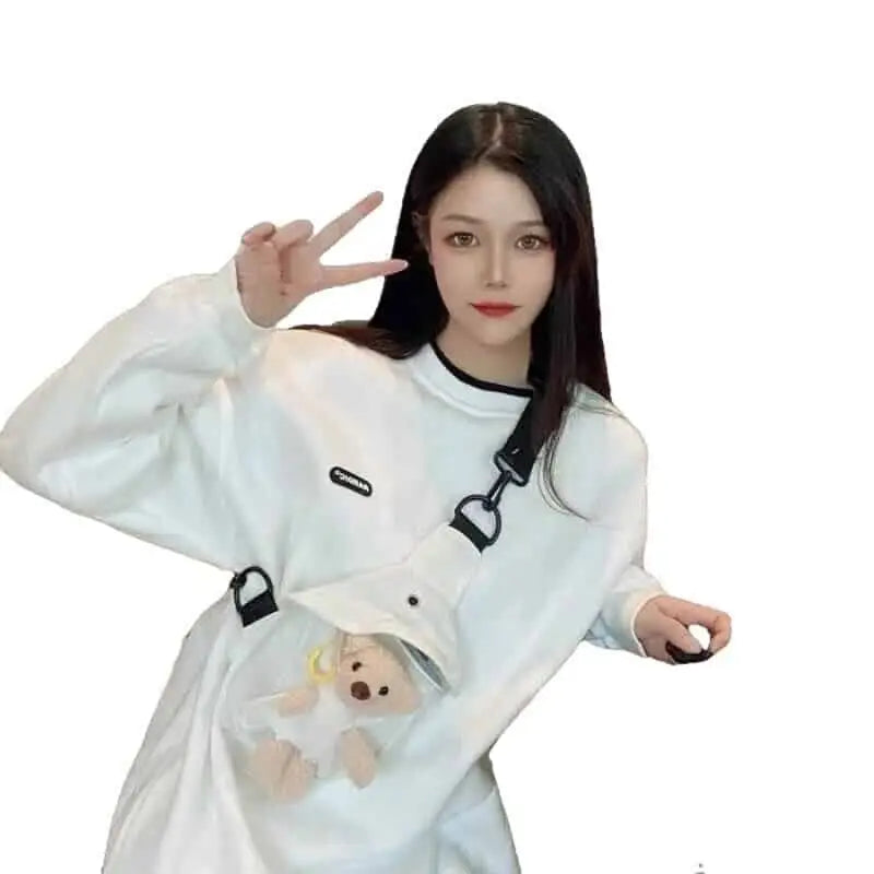 Oversized Sweatshirt with Teddy Bear Pouch | Playful Style | Cozy Comfort