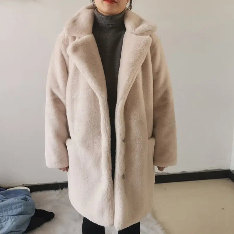Faux Fur Coat | Oversized Fit | Chic Winter Style