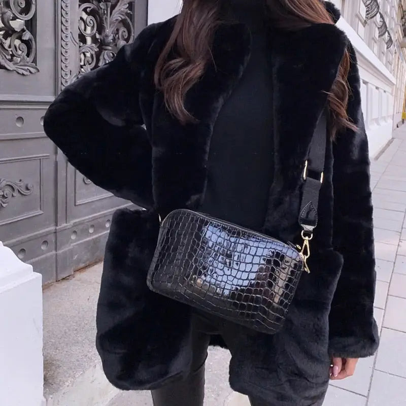 Faux Fur Coat | Oversized Fit | Chic Winter Style