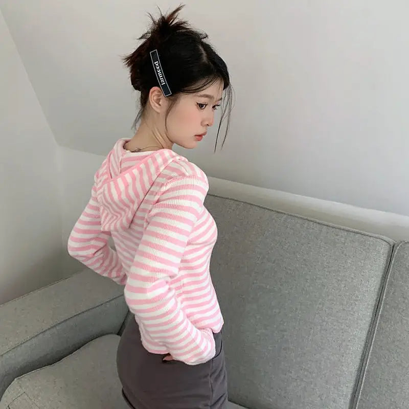 Striped Cropped Cardigan | Lightweight & Playful | Slim Fit